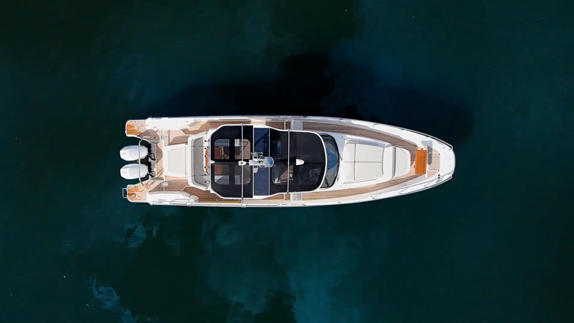 Nimbus T12 (Sport Tender 42) from directly above, showing the T-top